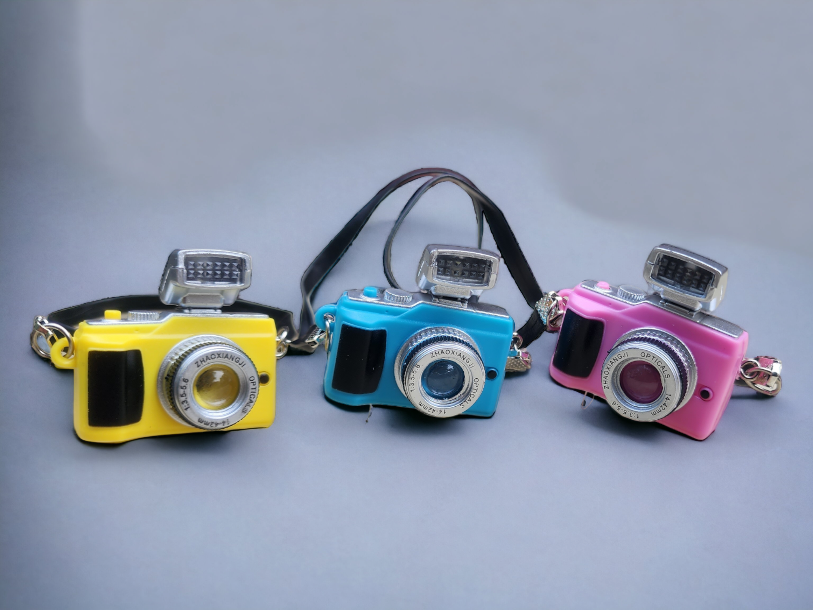 Elf Doll Camera
